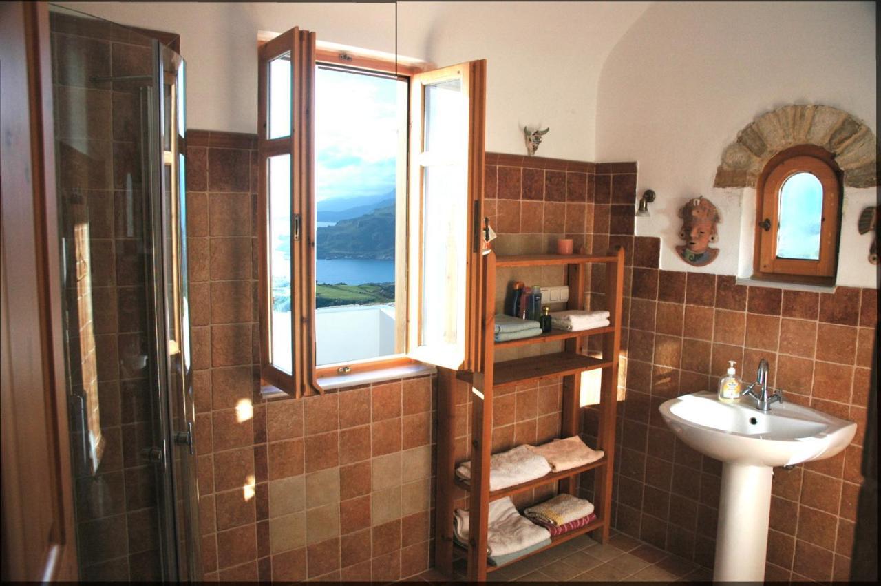 Venus Hill Studio With Private Pool By The Sea Hotel Damnoni Eksteriør billede