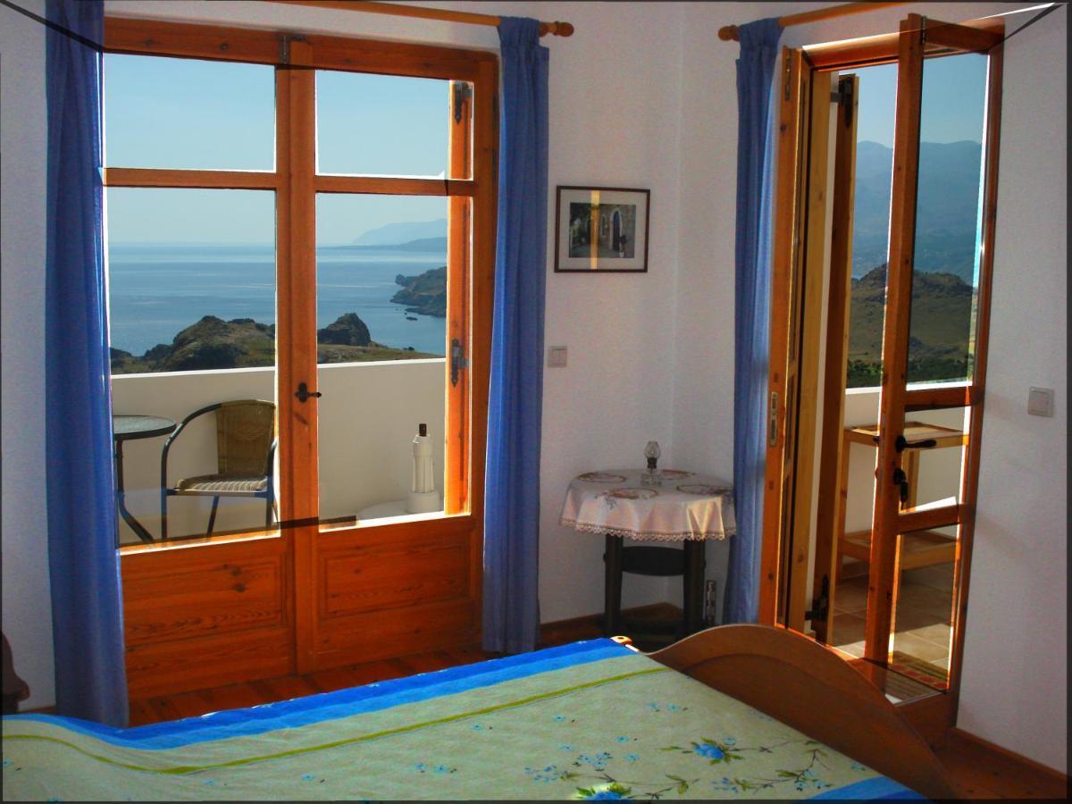 Venus Hill Studio With Private Pool By The Sea Hotel Damnoni Eksteriør billede
